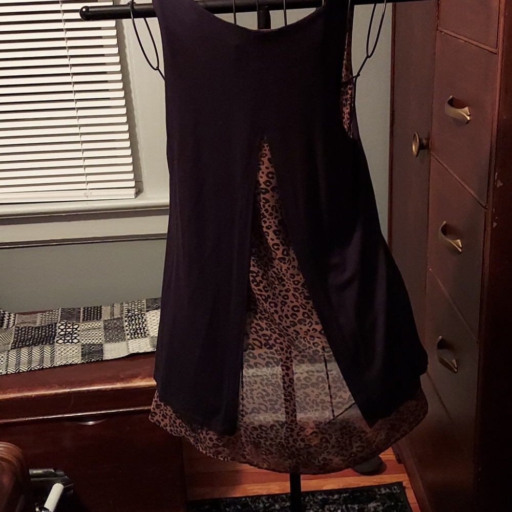 Tank top - Picture 2 of 3